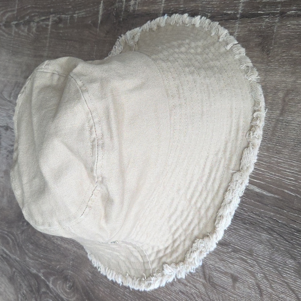 NEW! SUN50 Frayed Edge Denim Bucket Hat Sand Khaki Chino IVORY - Picture 5 of 9